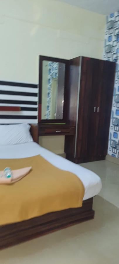 Hotel Orginal Residency 콜람 외부 사진