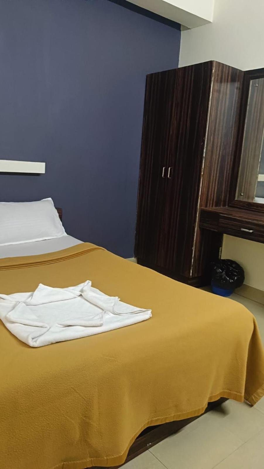 Hotel Orginal Residency 콜람 외부 사진